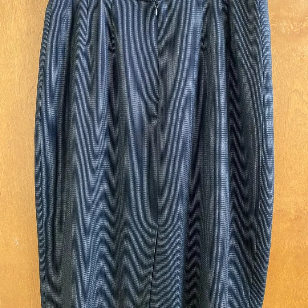 KASPER Two piece suit. Size 6 - Picture 5 of 9